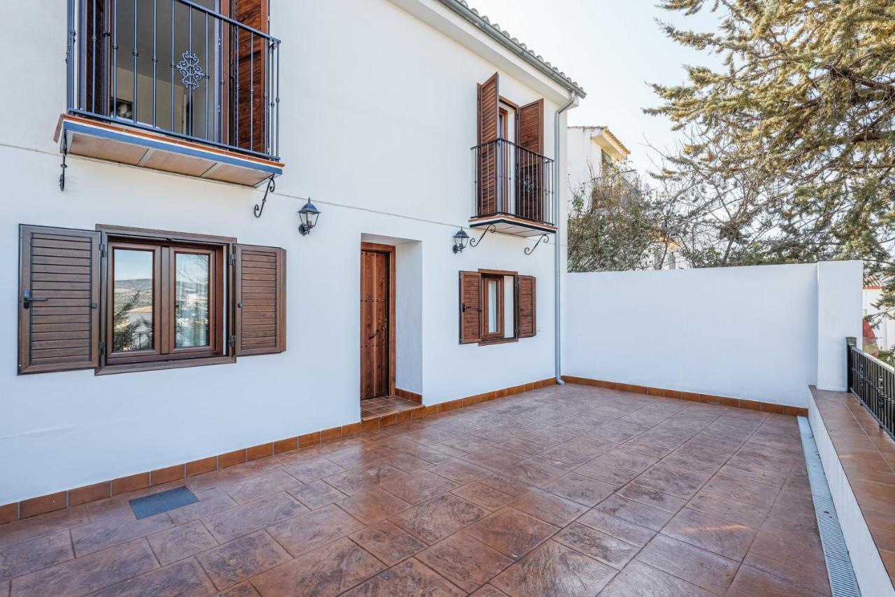 Fantastica Casa De 3 Bedroom Y 3 Banos - Casa De Relax- Montefrío Exteriör bild