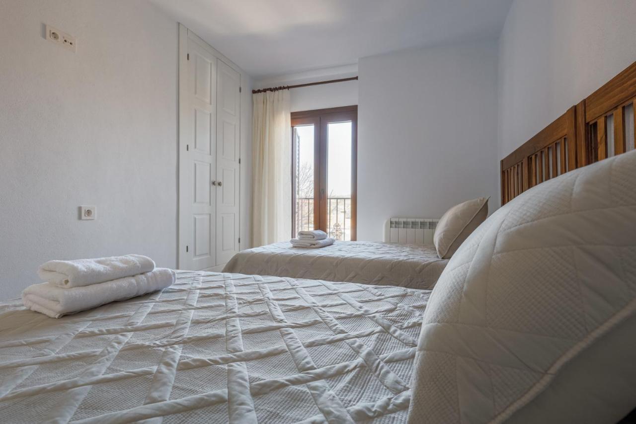 Fantastica Casa De 3 Bedroom Y 3 Banos - Casa De Relax- Montefrío Exteriör bild