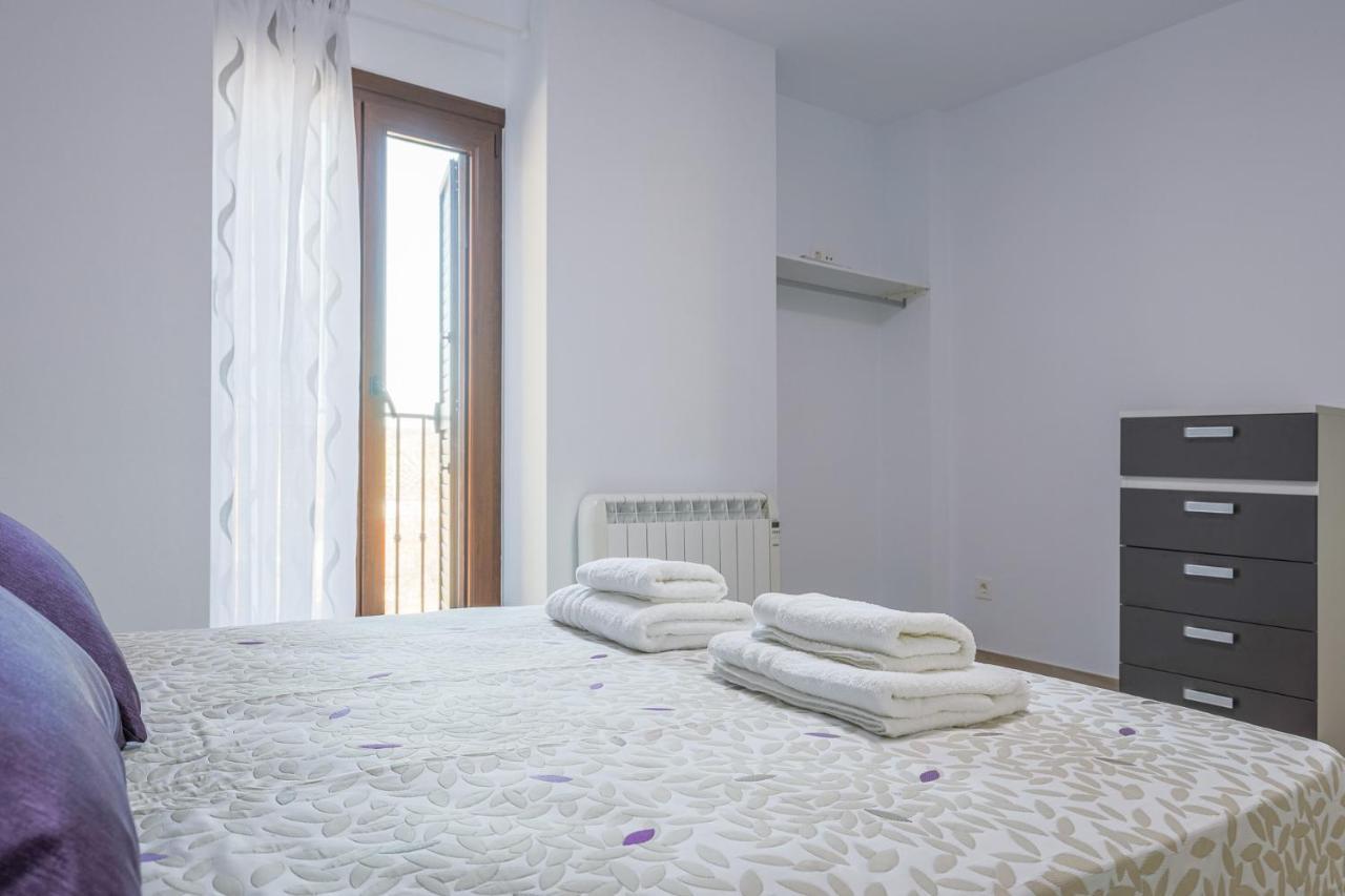 Fantastica Casa De 3 Bedroom Y 3 Banos - Casa De Relax- Montefrío Exteriör bild