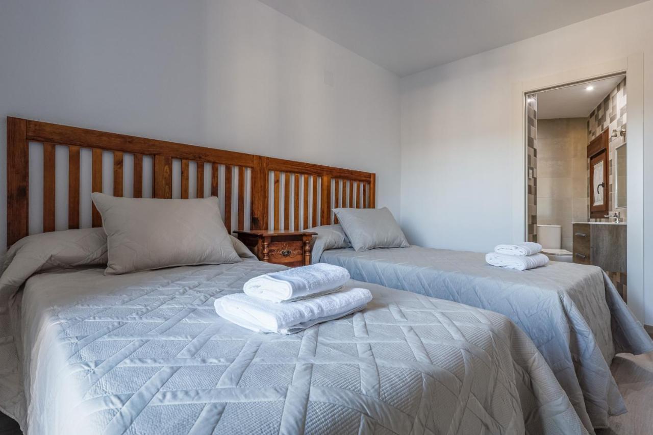 Fantastica Casa De 3 Bedroom Y 3 Banos - Casa De Relax- Montefrío Exteriör bild